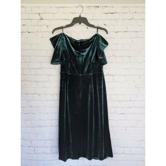 VINCE CAMUTO 18 HUN Velvet Off the Shoulder Dress - Picture 7 of 8